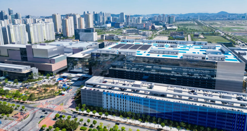 Samsung Biologics publishes offer prospectus for PolyPeptide