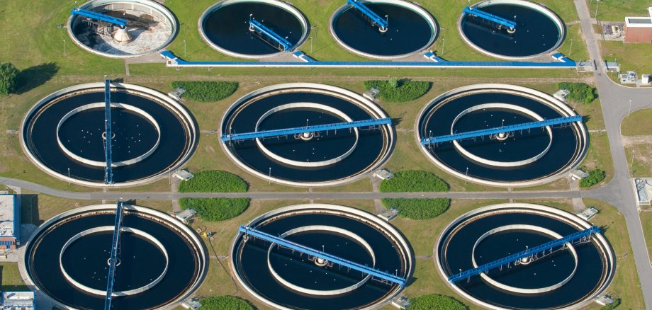 EU reviews producer responsibility in wastewater directive